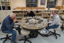 华尔街有一支精英咖啡品鉴团队，却苦于招不到新人