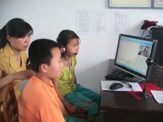 如何评价一所小学的教育质量？这样的评价会受到哪些因素影响？