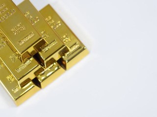 如何知晓黄金首饰回收价格？回收价受什么制约？