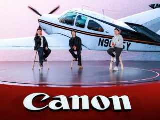 2025佳能影像嘉年华之佳能EOS 5系数码相机20周年创作者大会在沪举办