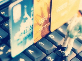 网上银行登录密码多久需要更换？