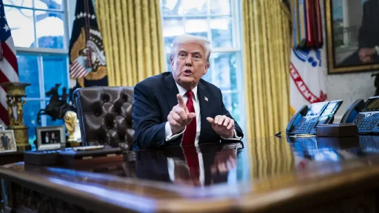 早盘：美股小幅下滑 汽车板块普跌  第2张