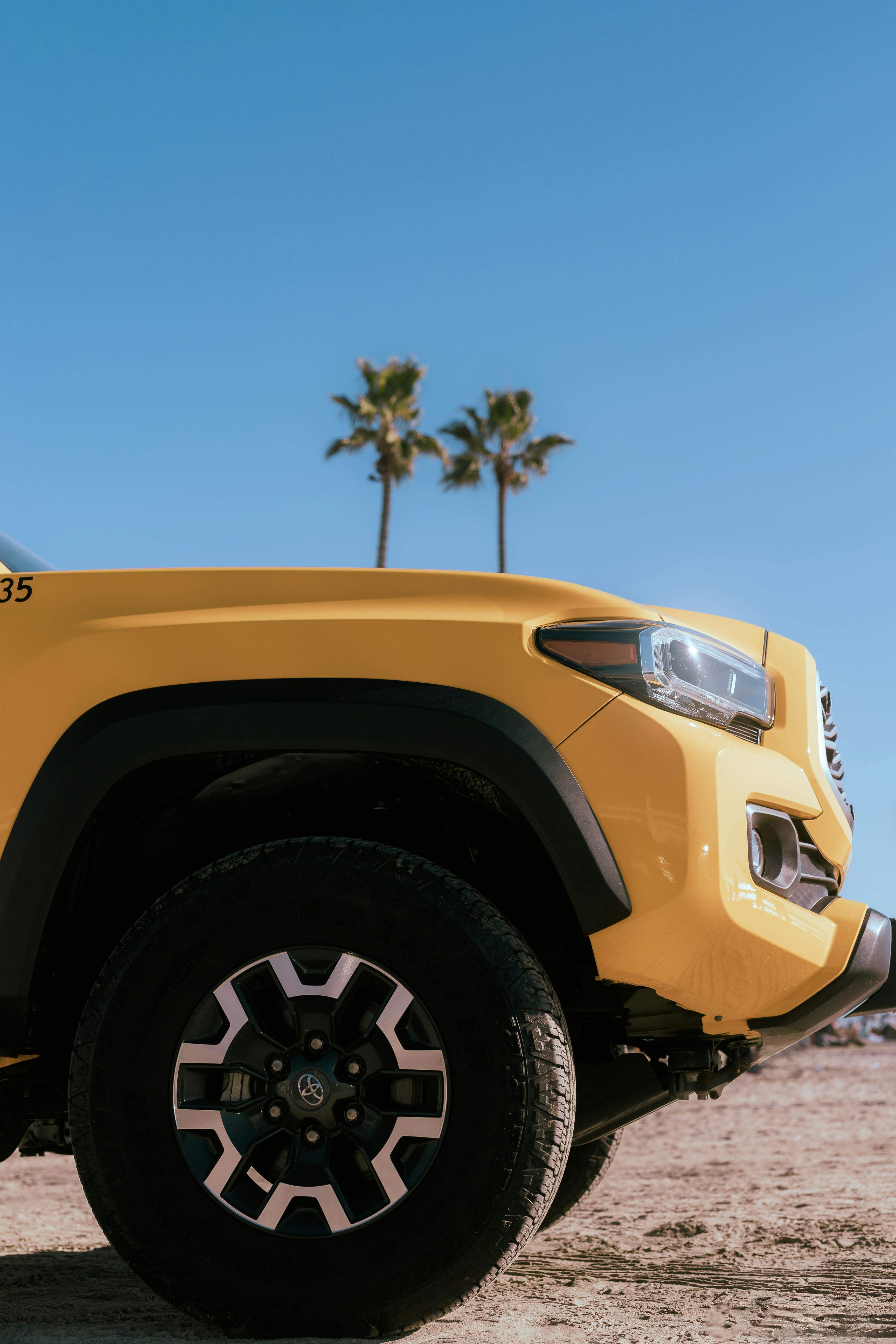 如何更换面包车的防冻液？更换时有哪些步骤？  第1张