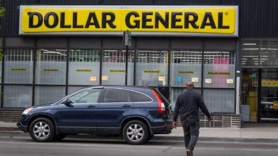 关税正挤压美国人，但这对卖便宜货的达乐公司可能是好事  第1张