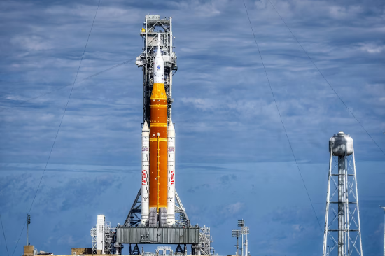 NASA突然为登月计划新增一次载人试飞 第1张 NASA突然为登月计划新增一次载人试飞 第1张