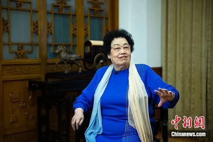 “猪八戒”马德华将送别陈丽华：大姐非常好非常有爱心，各方面都非常优秀，她为紫檀事业作出很大贡献，她的离去让我们很悲痛  第4张