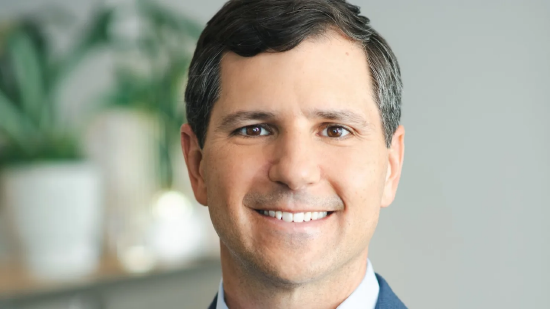 Zillow首席执行官：成功并非靠线性职业路径，更像是一座“攀爬架”  第1张